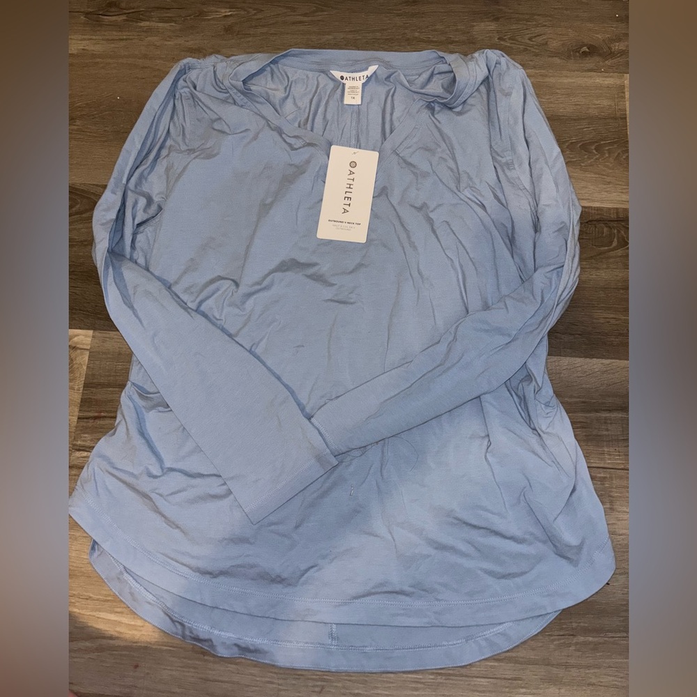 Brand new athleta long sleeve